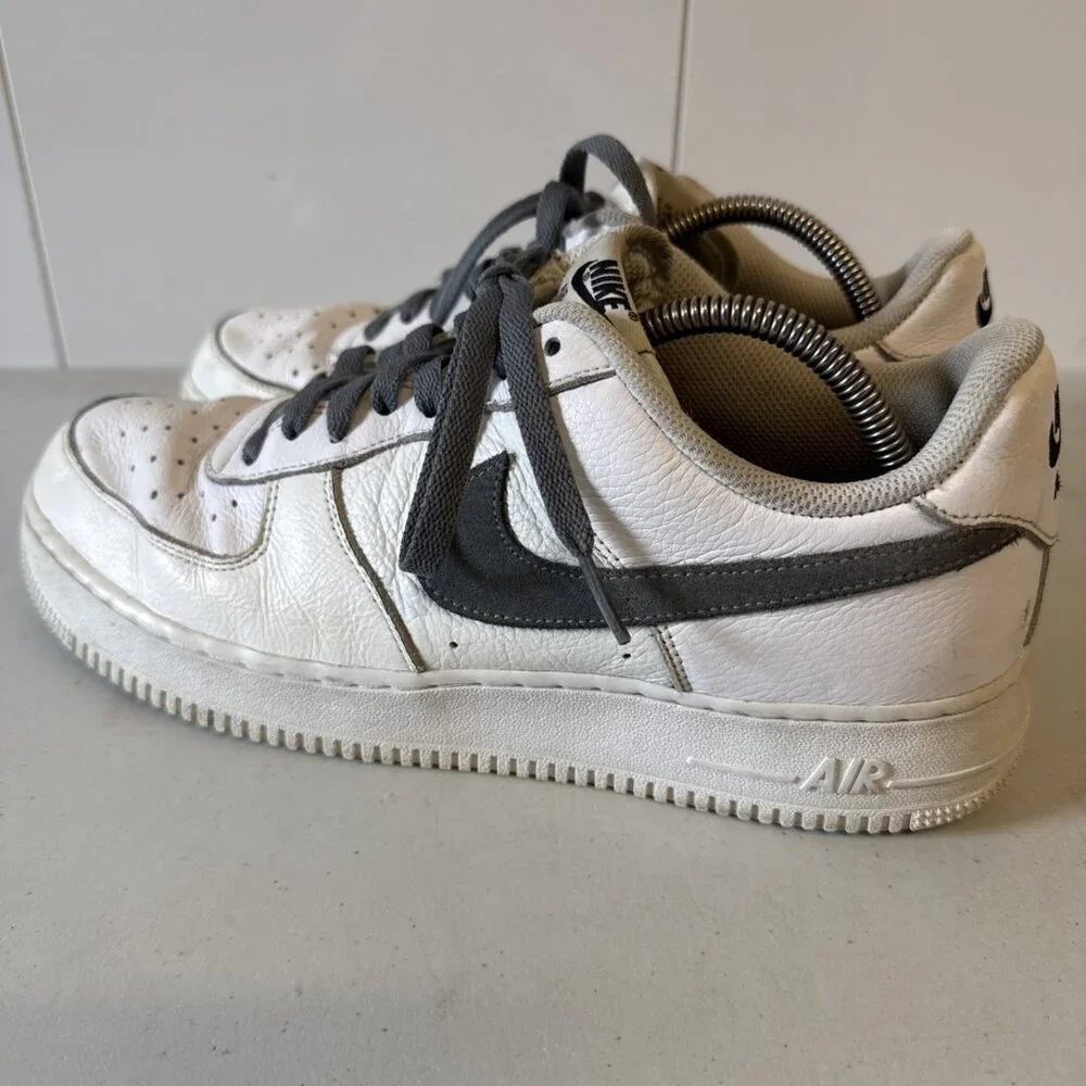 NIKE  AIR FORCE 1 Low White /Grey  Men's Size 10.5‎ DN4162-991 V02NI